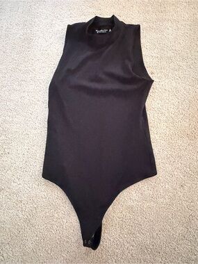Abercrombie bodysuit size M black mock neck